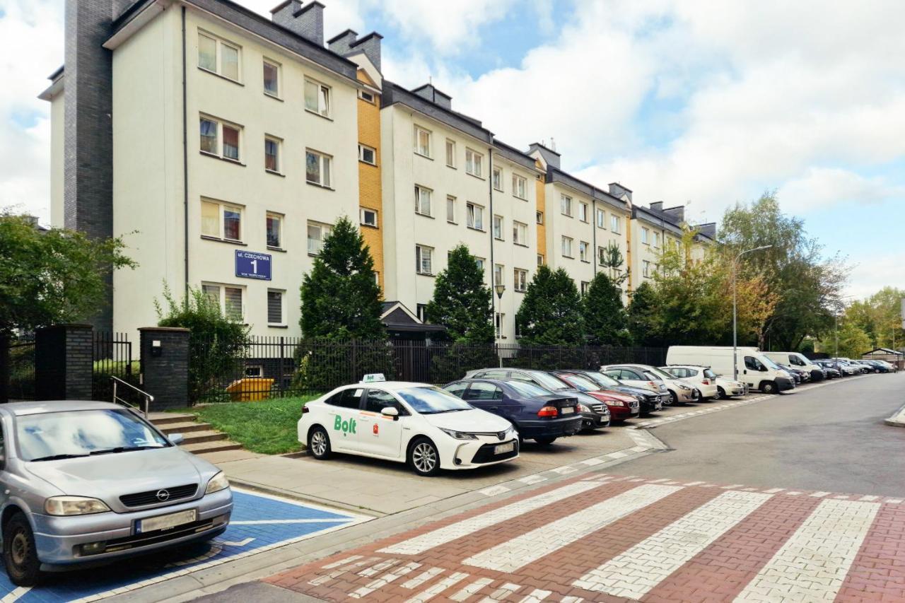 Studio Bielany With Home Office Near Metro Station By Noclegi Renters Varsovia Exterior foto